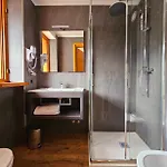 Hotel Western Nevada 3*