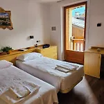 Western Nevada Hotel San Vito di Cadore