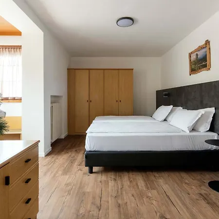 Western Nevada Hotel San Vito di Cadore