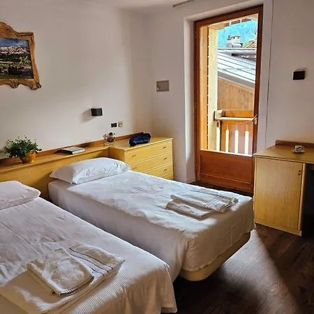 Western Nevada Hotel San Vito di Cadore