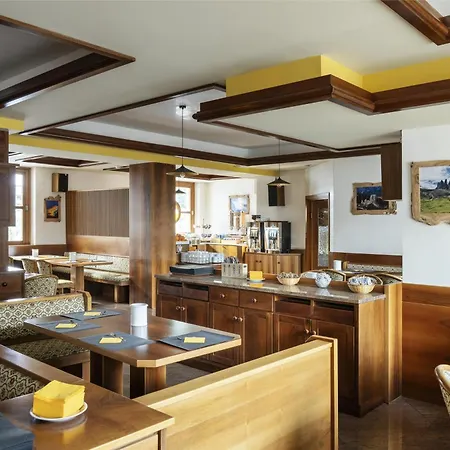 Western Nevada Hotel 3*