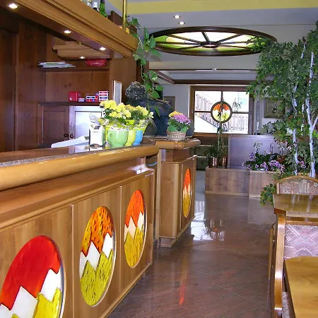 Western Nevada Hotel San Vito di Cadore