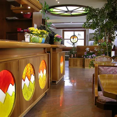 Western Nevada Hotel San Vito di Cadore