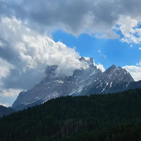 Western Nevada Hotel 3*