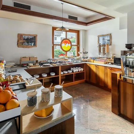 Western Nevada Hotel San Vito di Cadore