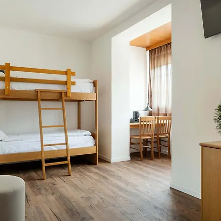 Hotel Western Nevada