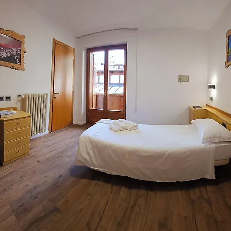 Western Nevada Hotel