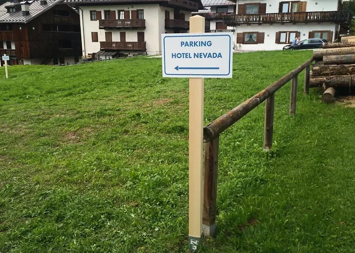 호텔 Western Nevada 3*